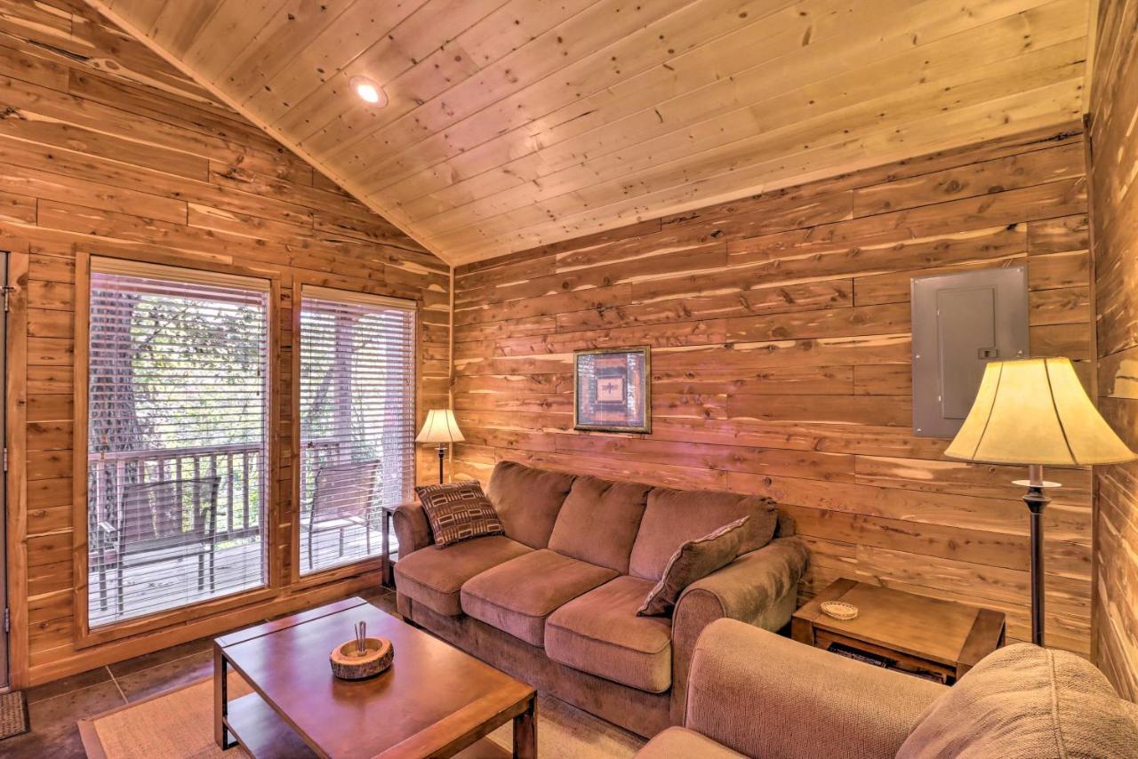 Heber Springs Cabin With Deck And River Views! Екстериор снимка